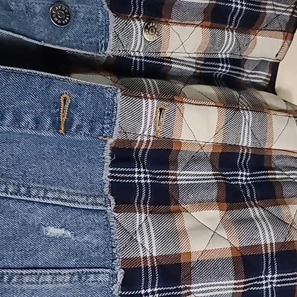 JEAN Jacket - Picture 4 of 4